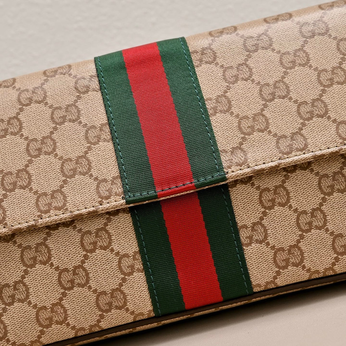 GUCCI GG Madison Shoulder Bag-874744