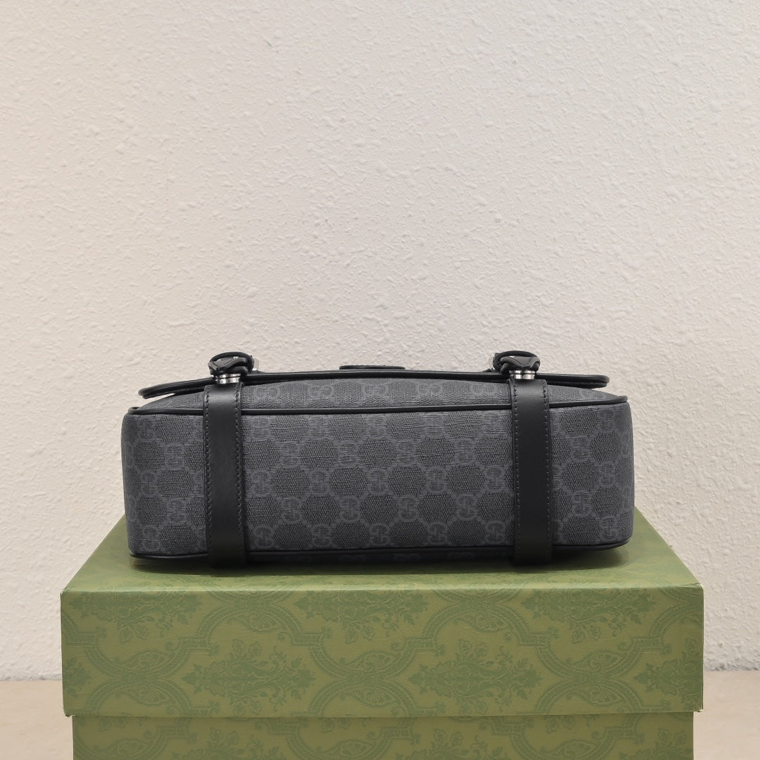Gucci GG Retro Messenger Bag-658542